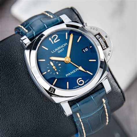 panerai daylight blue dial|panerai luminor gmt blue dial.